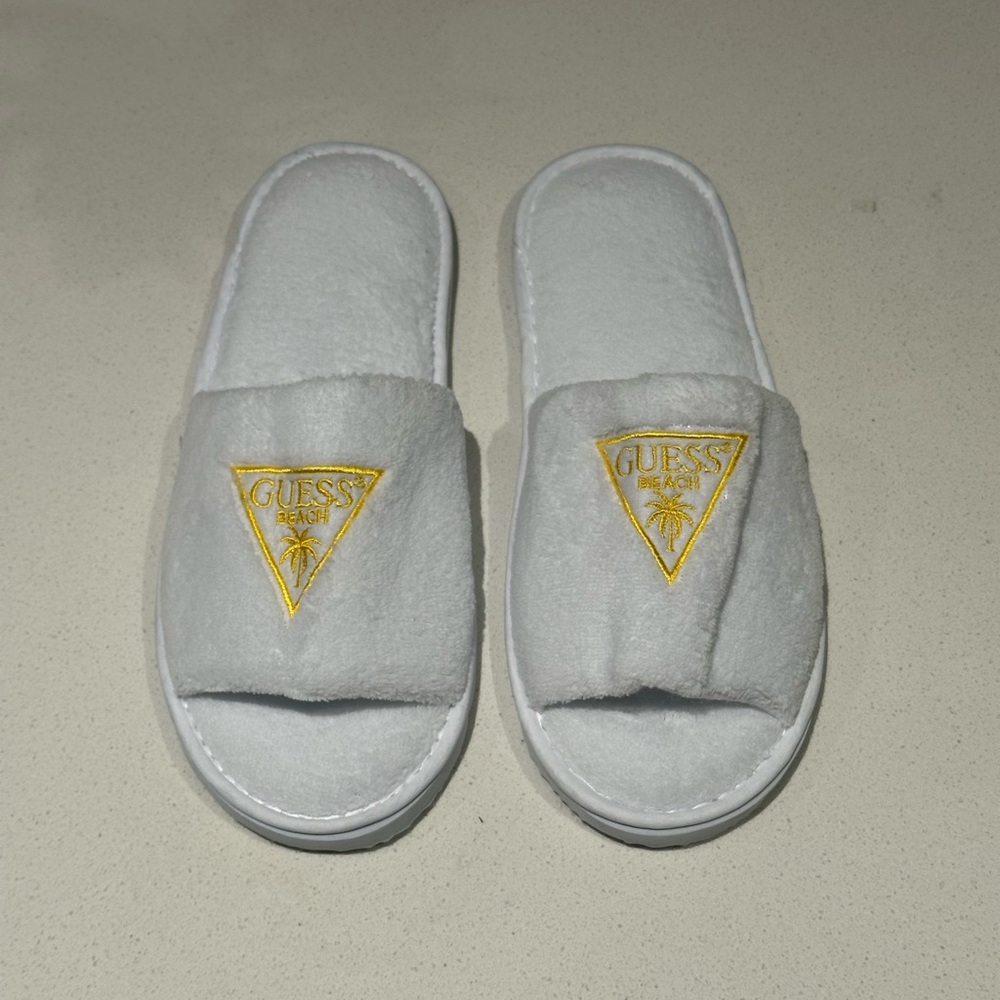 New Guess Beach Slippers
